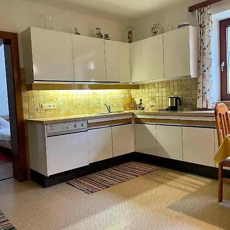 Moidl Mit Privatem Pool * הארט אים זילרטל